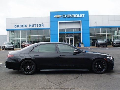 Used 2022 Mercedes-Benz S 500 4MATIC image 1