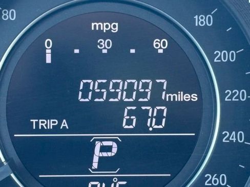 Used 2017 Honda Accord EX-L image 16