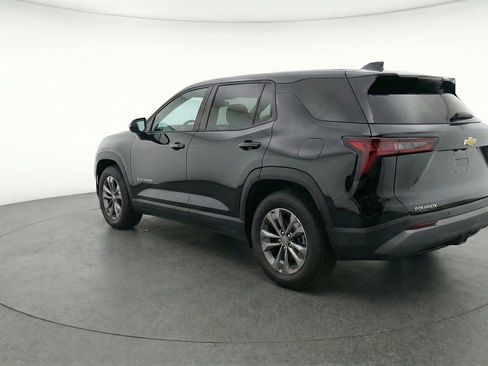 Used 2025 Chevrolet Equinox LT FWD image 6