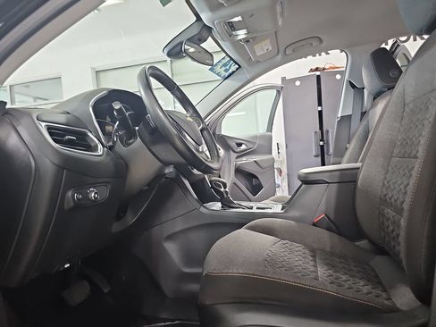 Certified 2024 Chevrolet Equinox LT w/ LPO, Floor Liner Package AWD/4WD image 19