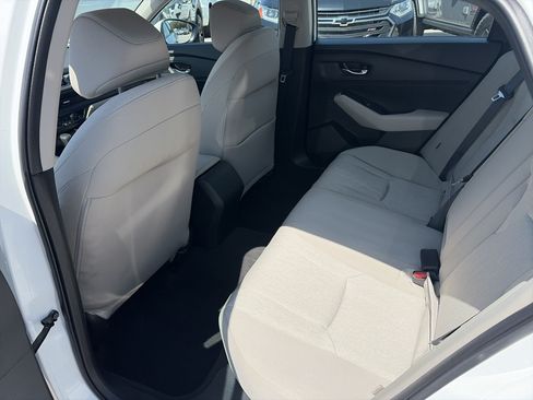 Certified 2023 Honda Accord EX image 18