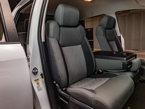 Used 2017 Toyota Tundra SR5 image 23