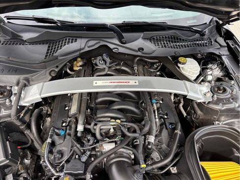 Used 2020 Ford Mustang Shelby GT350 w/ Technology Package RWD image 46