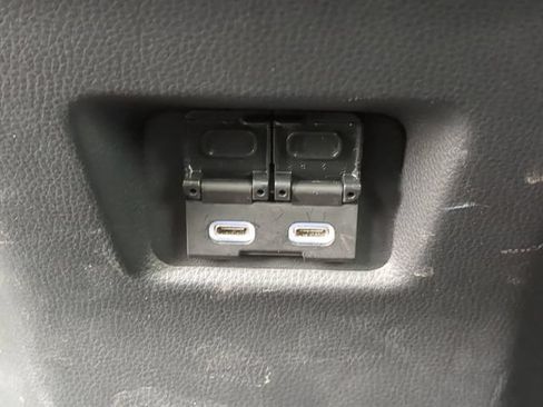Used 2023 Toyota RAV4 XLE w/ Convenience Package FWD image 17