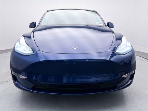 Used 2021 Tesla Model Y 2WD image 11