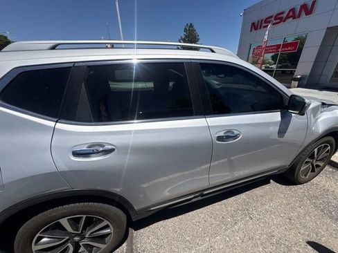 Used 2019 Nissan Rogue SL AWD/4WD image 15