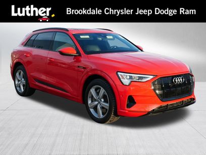 Used 2022 Audi e-tron Premium w/ Convenience Plus Package