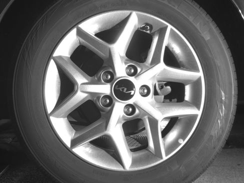 Used 2025 Kia Soul LX w/ LX Technology Package FWD image 14