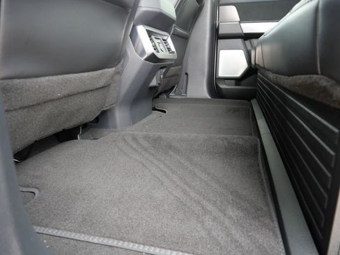 New 2026 Ford F250 Platinum AWD/4WD image 16
