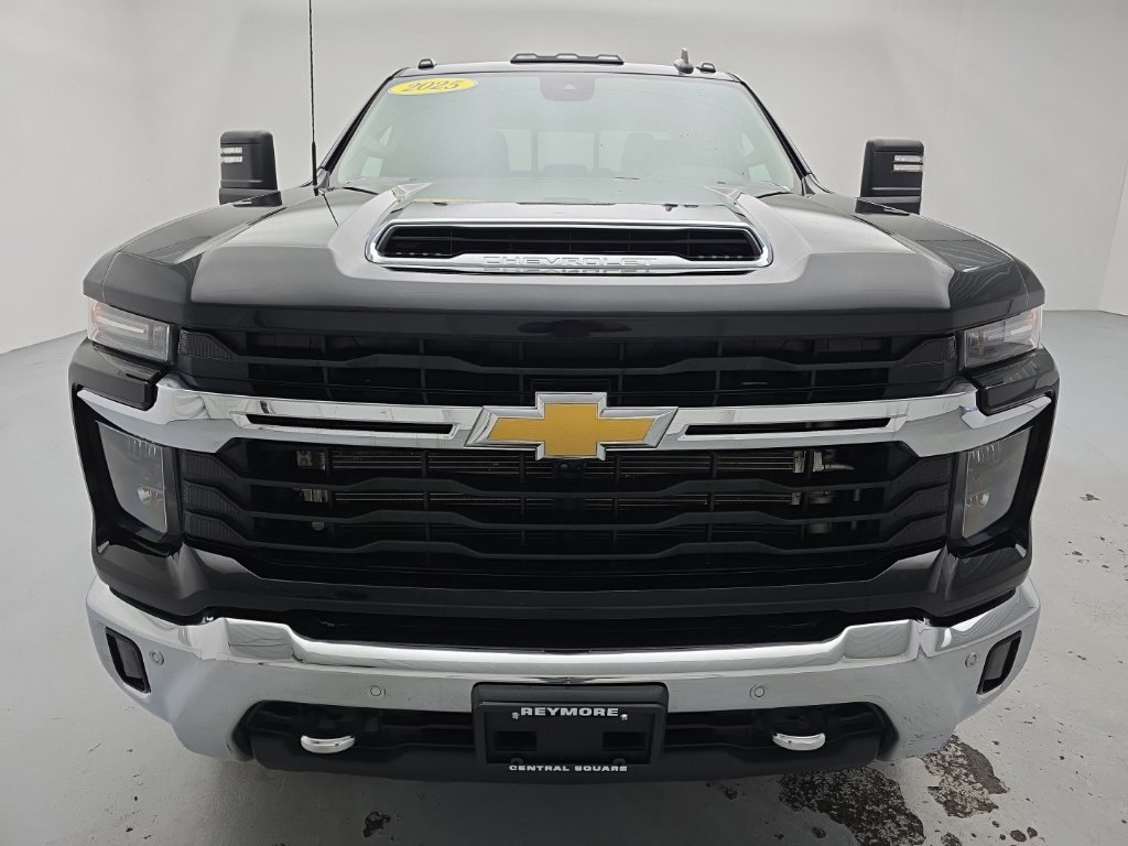 Used 2025 Chevrolet Silverado 3500 LT w/ Safety Package AWD/4WD image 5