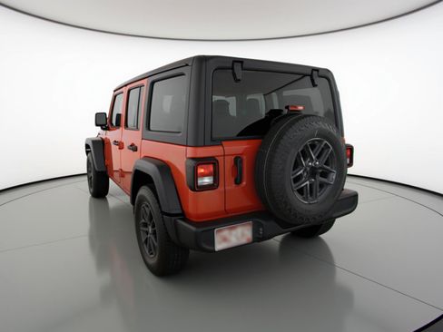 Used 2025 Jeep Wrangler Sport S image 6