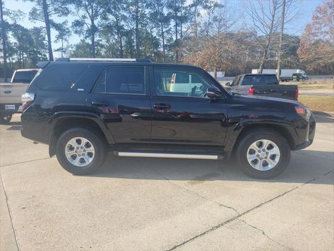 Certified 2023 Toyota 4Runner SR5 Premium w/ Moonroof Package image 8