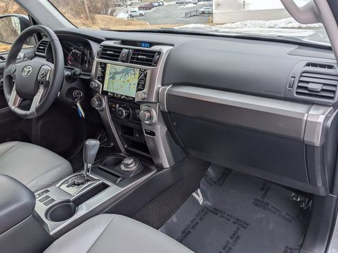 Used 2020 Toyota 4Runner SR5 image 20