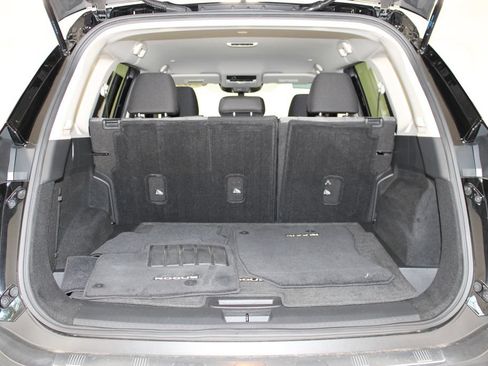 Used 2023 Nissan Rogue SV AWD/4WD image 10