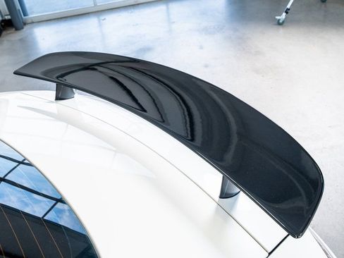 Used 2020 Mercedes-Benz AMG GT Coupe image 32