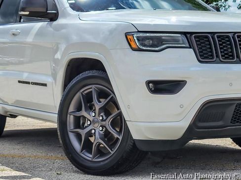 Certified 2021 Jeep Grand Cherokee Limited w/ Quick Order Package 28K 80th AWD/4WD image 5
