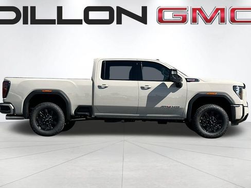 New 2026 GMC Sierra 2500 AT4 w/ AT4 Premium Plus Package AWD/4WD image 3