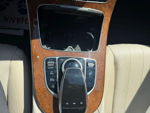 Used 2019 Mercedes-Benz E 300 4MATIC w/ Premium 1 Package image 33