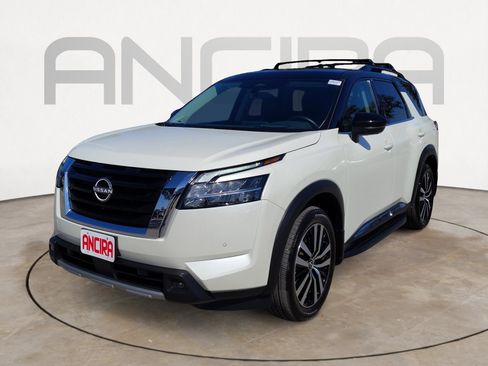 Certified 2023 Nissan Pathfinder Platinum w/ Lighting Package (N93) image 9