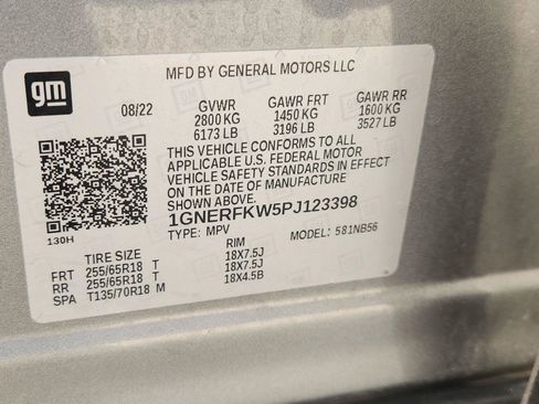Used 2023 Chevrolet Traverse LS FWD image 32