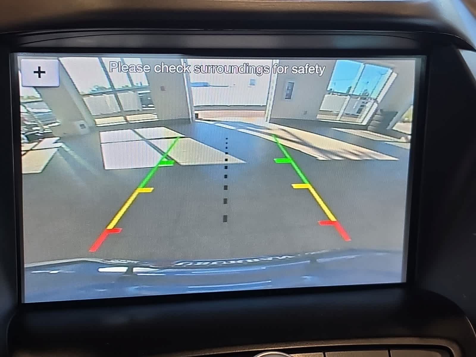 Used 2018 Ford Escape SE w/ SE Sync 3 Package FWD image 26