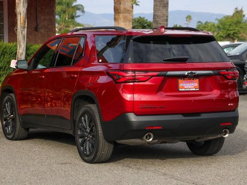 Used 2023 Chevrolet Traverse RS AWD/4WD image 6