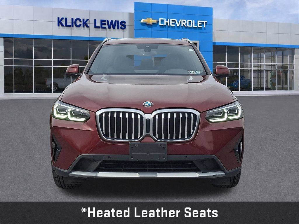Used 2023 BMW X3 xDrive30i w/ Premium Package AWD/4WD image 2