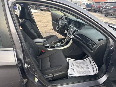 Used 2015 Honda Accord Sport image 12