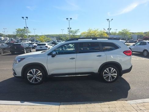 Used 2022 Subaru Ascent Touring AWD/4WD image 5