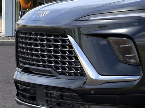 New 2025 Buick Enclave Avenir w/ Super Cruise Package image 13