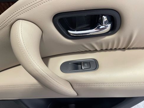 Used 2017 Nissan Armada Platinum w/ Captain Seat Package RWD image 48