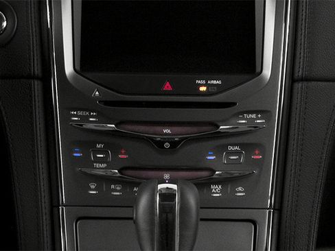 Used 2014 Lincoln MKX AWD w/ Equipment Group 102A image 9