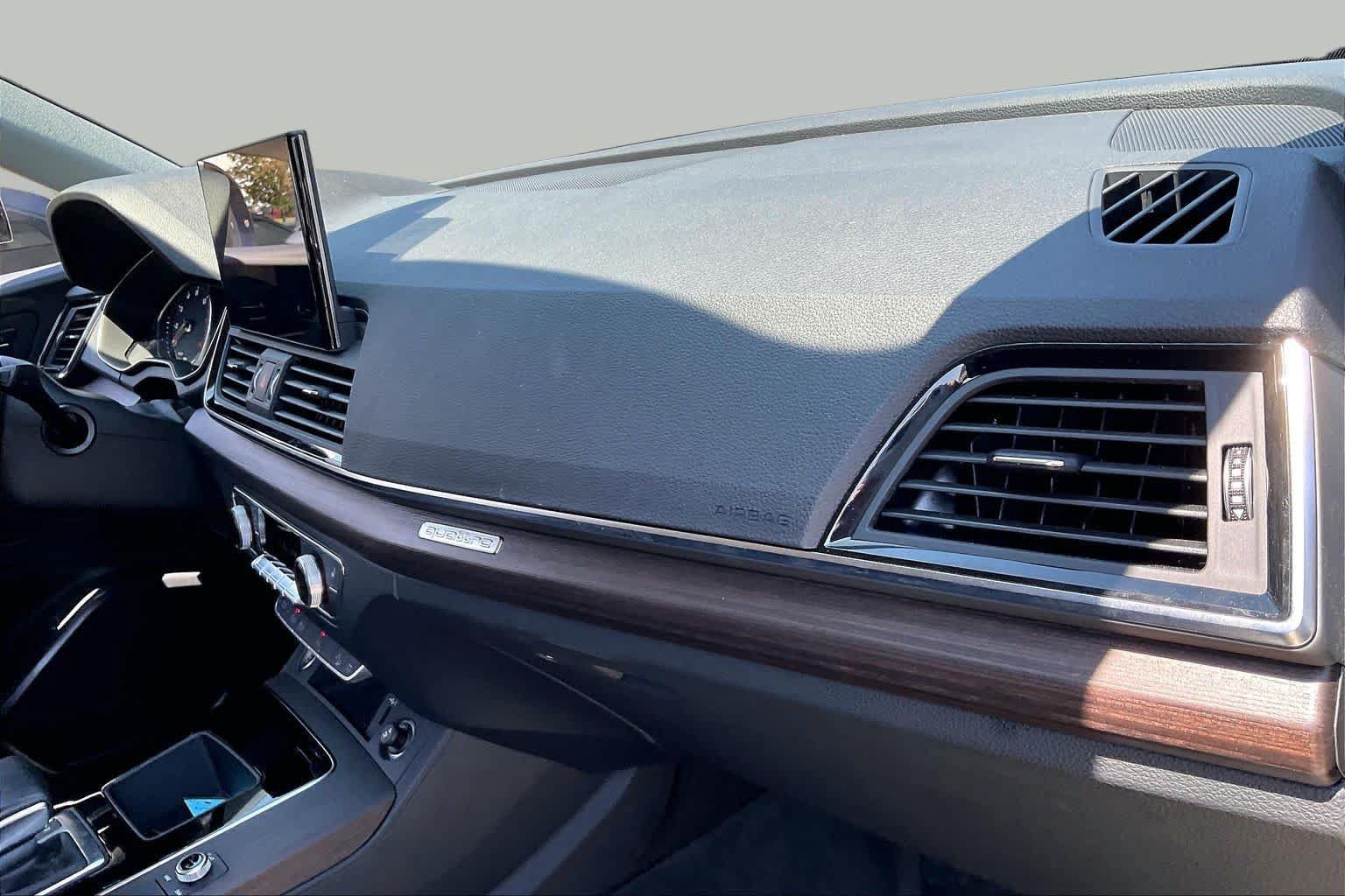 Used 2023 Audi Q5 2.0T Premium AWD/4WD image 19