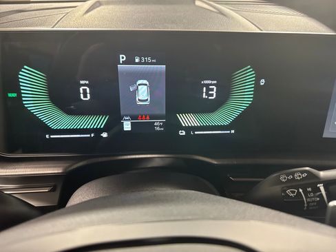 New 2026 Kia Sportage X-Line image 16