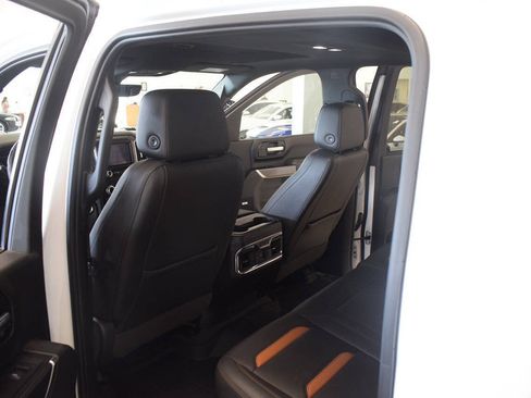 Used 2020 GMC Sierra 2500 AT4 w/ AT4 Premium Package AWD/4WD image 44