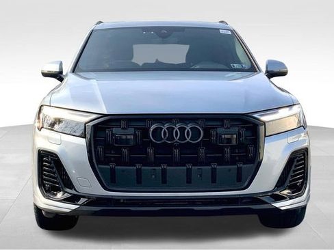 Used 2025 Audi Q7 3.0T Premium Plus w/ Premium Plus Package image 3