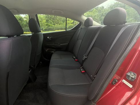Used 2016 Nissan Versa SV FWD image 26
