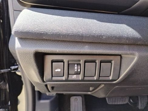 Used 2020 Subaru Legacy Premium image 12