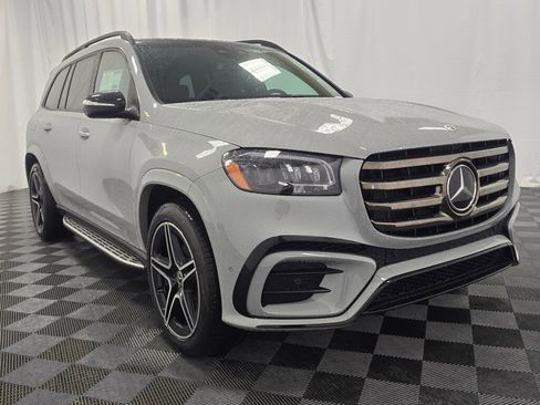 New 2026 Mercedes-Benz GLS 450 4MATIC image 8