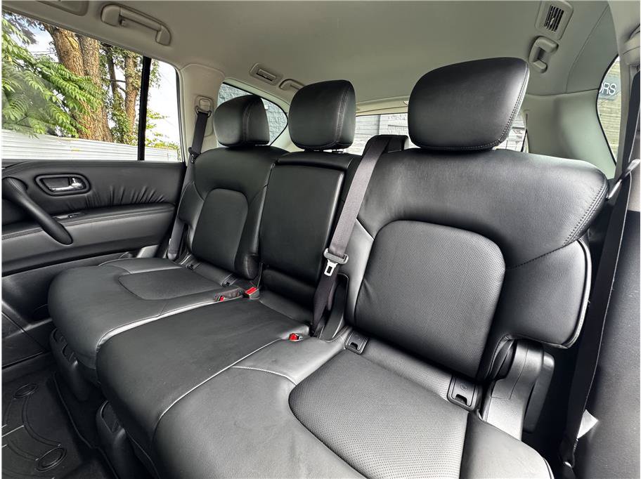 Used 2023 Nissan Armada SL w/ Cargo Package AWD/4WD image 16