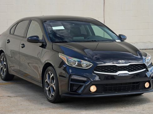 Used 2019 Kia Forte LXS FWD image 45