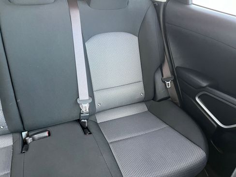 Used 2025 Kia Soul LX w/ LX Technology Package image 33