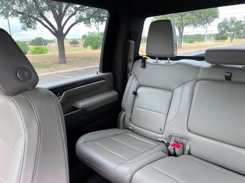 Used 2024 Chevrolet Silverado 3500 LTZ AWD/4WD image 26