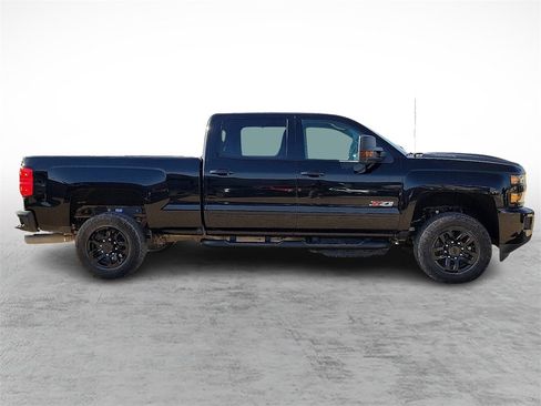 Used 2019 Chevrolet Silverado 2500 LTZ w/ Duramax Plus Package image 12
