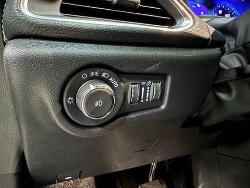 New 2026 Chrysler Pacifica Limited w/ S Appearance Package image 14