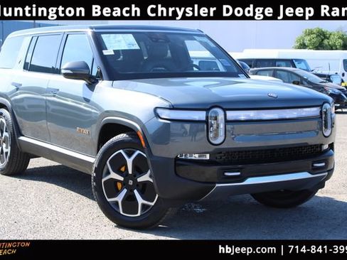 Used 2024 Rivian R1S Adventure AWD/4WD image 1