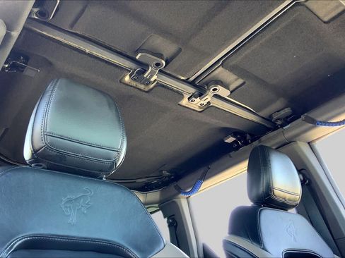 Used 2023 Ford Bronco Wildtrak AWD/4WD image 14