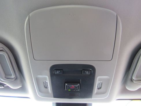 Used 2024 Toyota Camry LE image 27