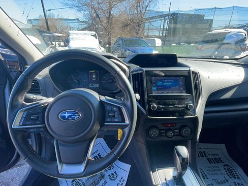 Used 2019 Subaru Crosstrek 2.0i Premium w/ Eyesight System image 10
