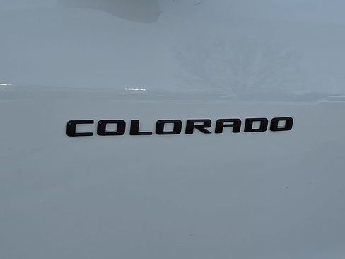 Used 2025 Chevrolet Colorado W/T w/ WT Custom Package image 32